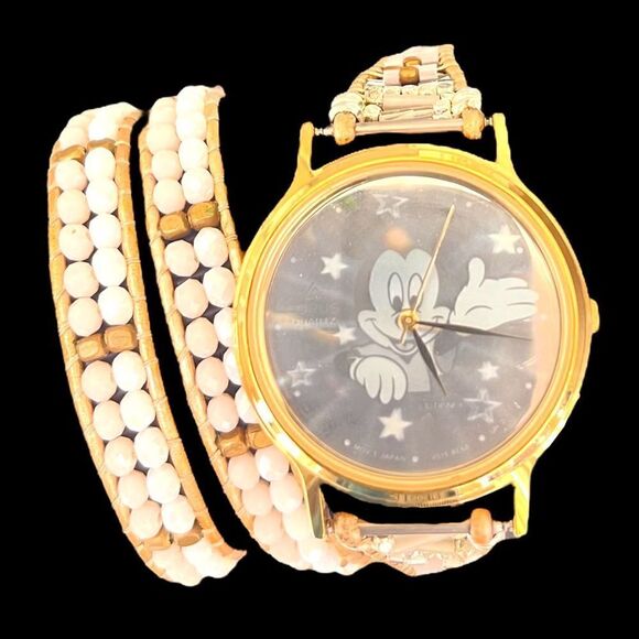 Vintage 1990s Holographic Disney Mickey Mouse Watch